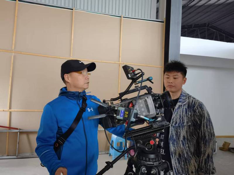 深耕麻山区电商产品视频拍摄制作，铸就爆款产品